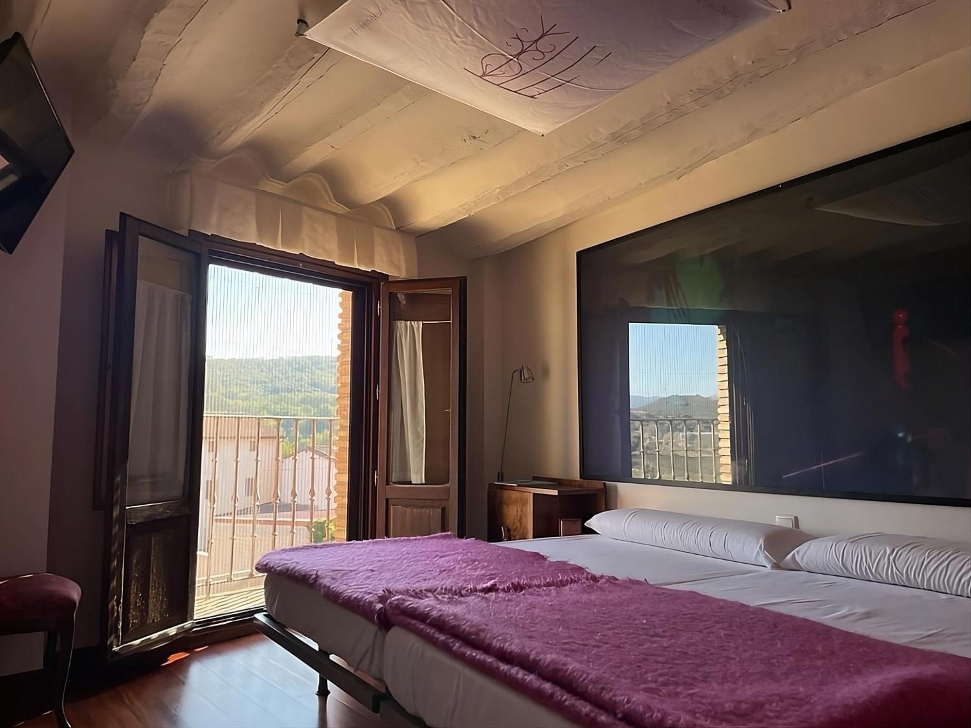 Alojamiento Rural Coliving Sojuela Ngoại thất bức ảnh